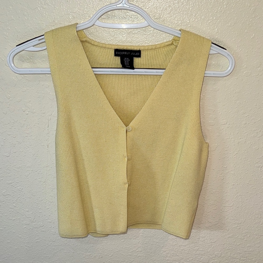 Sincerely Jules Pale Butter Yellow Ribbed Button-Front Crop Tank